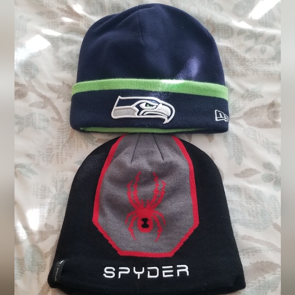 Lot of 2 Mens Beanies (O.S.F.A)